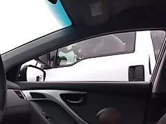 Таа не може